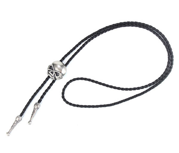 Colar de Caveira em Metal
