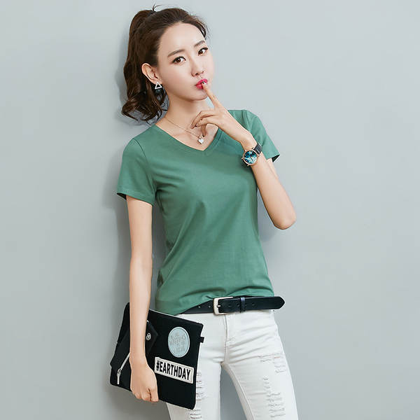 2026 Novas roupas femininas de cor pura Corpo Simples T-Shirt Curtas 1688 Esmalte T-Shirt branco V-Collage T-Shirt