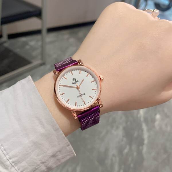 Relógio Quartz Feminino