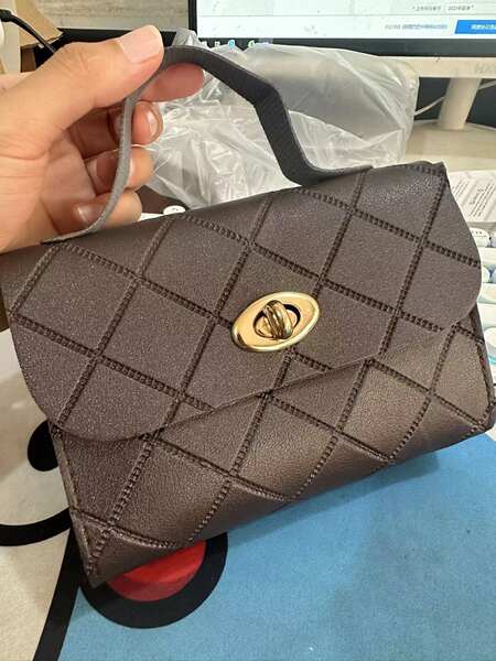 Bolsa Feminina de Ombro Pequena