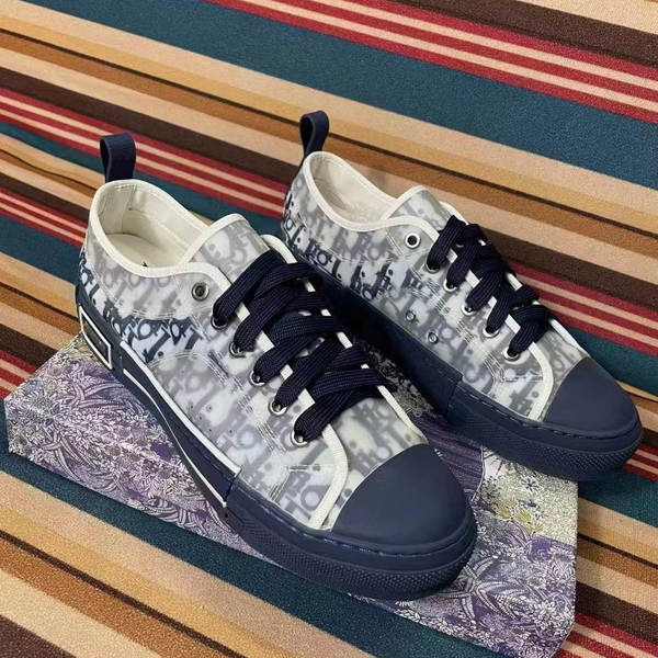 Europa Estação D Casa 2026 Calçado de vela de ar Pequenos sapatos brancos Mulheres de baixo plano impressão de letras de tabuleiro de esportes