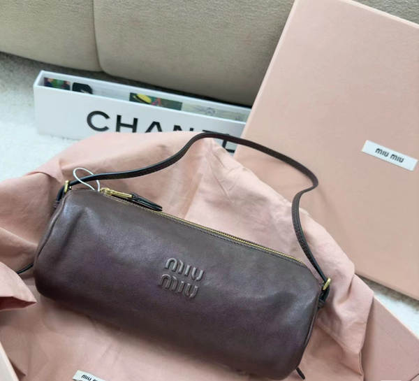 Bolsa de Ombro Feminina Simples