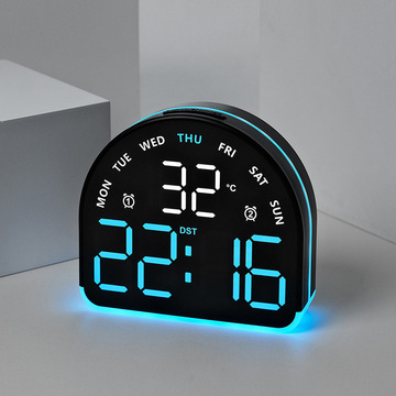 Relógio eletrônico LED de venda direta do fabricante de relógio eletrônico de estilo simples com bateria de plug-in de dois usos 0712