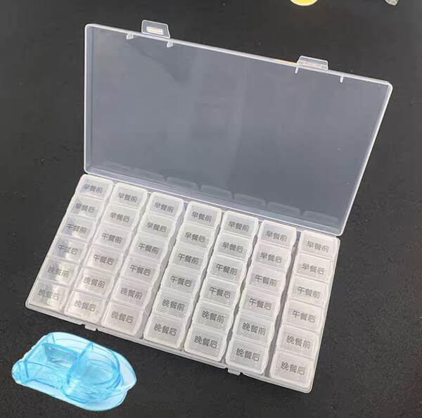 Caixa de Medicamentos Portátil 7 Dias