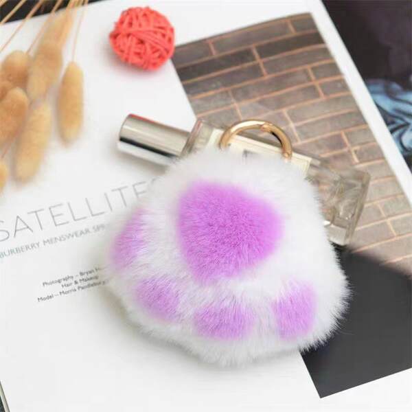 Pendente de Unha de Gato Peludo para Bolsa