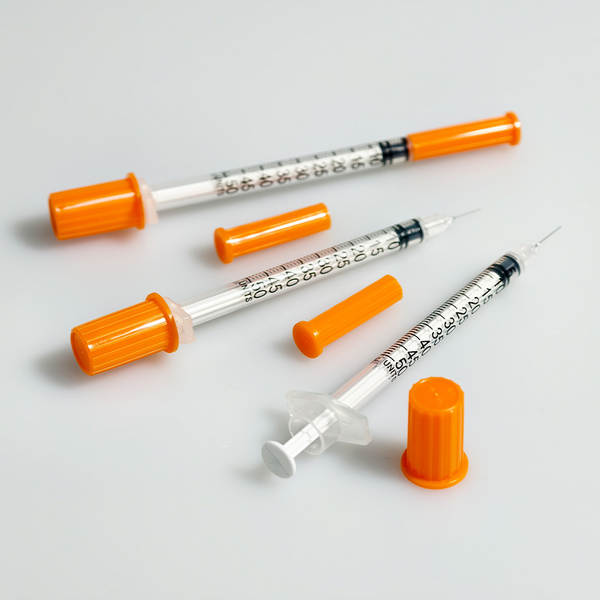 Injector de 0,5 mililitros de plástico para animais com injeção de insulina de uso único por injeção