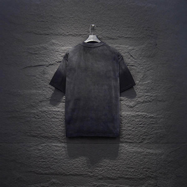 Versão correta do MIU Mu25SS Primavera nova lavagem de água fazer a letra velha T-shirt namorado de pulseiras curtas fabricante direto