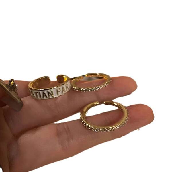 Anel Minimalista Feminino