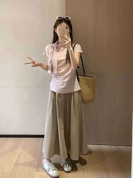 Camisa feminina curta de verão
