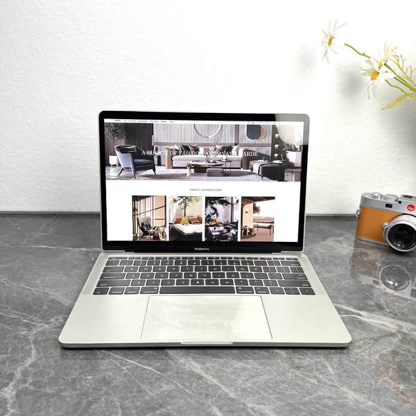 MacBook Pro 13.3 polegadas Computador portátil modelo de simulação de computador peças de arte Exposições de fotografia