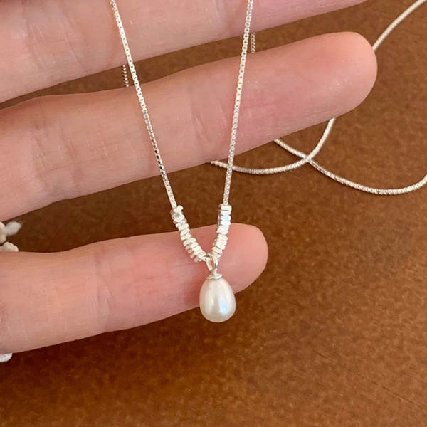 S925 Prata pura de prata quebrada de água doce natural pérola colar colarinho feminino de centenas de peças de luxo de luxo avançado