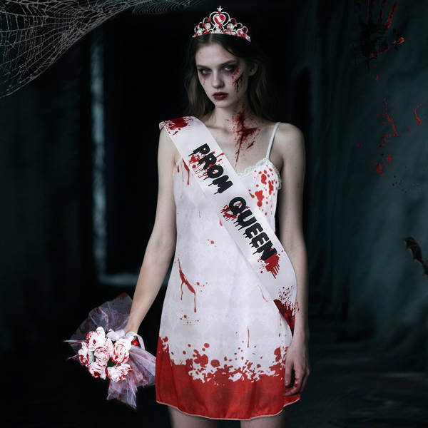 A noiva de Halloween tem um estilo fantástico de vestir-se de costume.