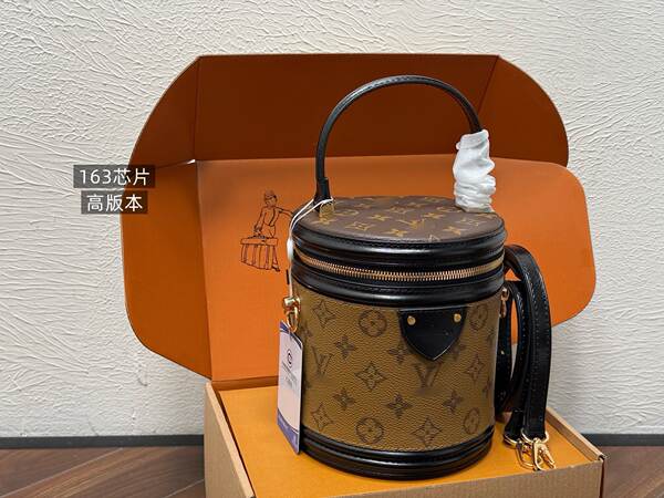 Bolsa feminina de couro