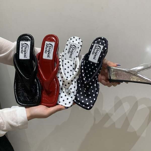 5 cm de comprimento para a primavera e o verão com sapatos frescos para a praia.