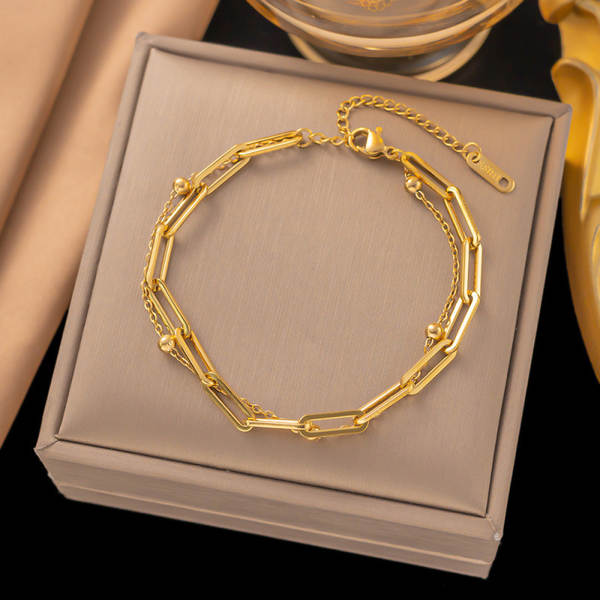 Lanche de aço transfronteiriço de Dongguan não cai de cor novo modelo japonês coreano acessório lanche mulher 18k ouro moda leve e luxuosa sensação de luxo