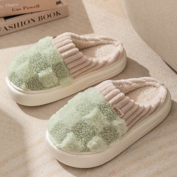 Chinelo de Felpa Quente para Mulher