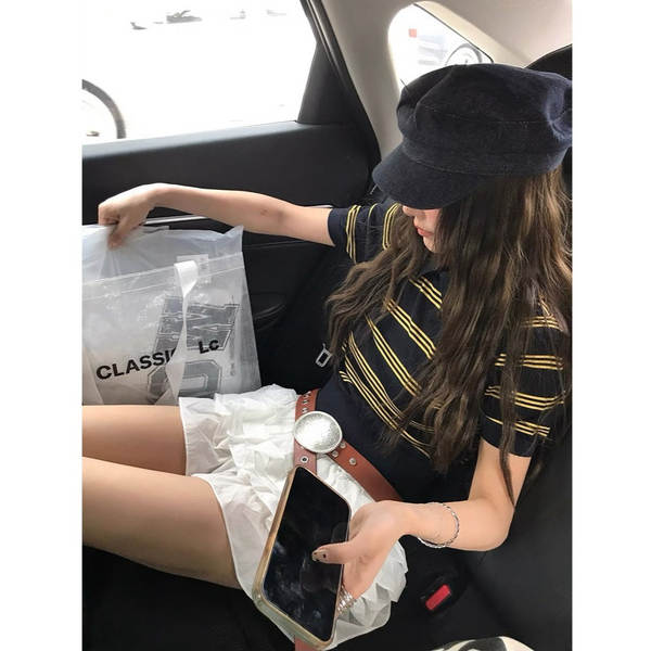 Miu 3a geração de roupas femininas de verão de 2025 novo T-shirt de polonês super bonito