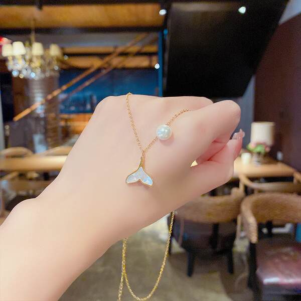 Colar feminino em titânio aço luxo não desbota versátil pendente sofisticado design exclusivo minimalista corrente clavícula acessório importação
