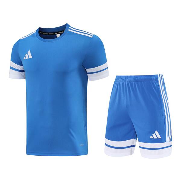 Novo modelo de esportes de corrida de moda de verão tendência moda suave e rápida secagem de ar de pulseiras curtas calças de treinamento