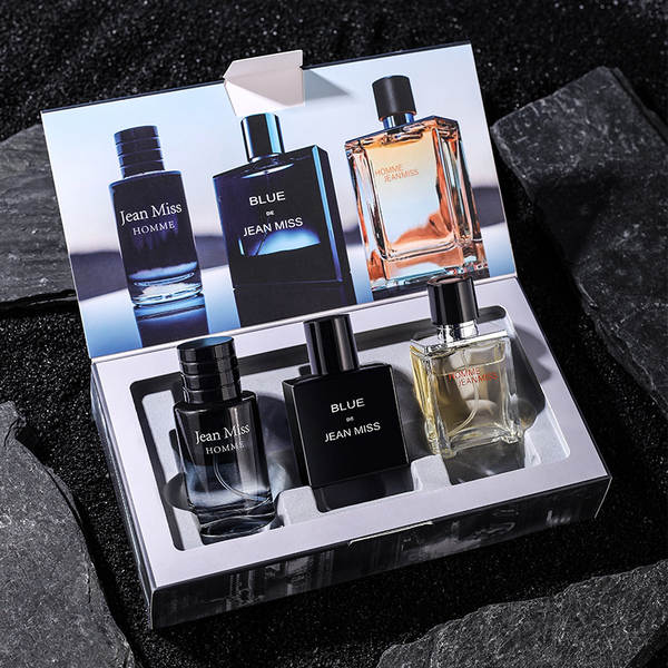 Transfronteiriço do comércio estrangeiro masculino sutiã de perfume Gulag Permanente Aroma Transmissão ao vivo TK explosão homem mulher caixa de presente de perfume atacado