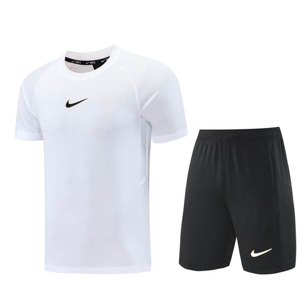 Novo modelo de esportes de corrida de moda de verão tendência moda suave e rápida secagem de ar de pulseiras curtas calças de treinamento