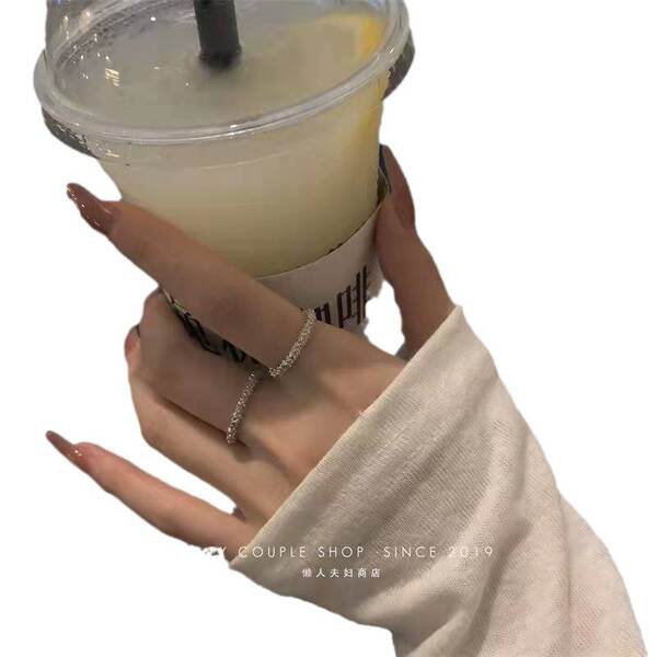Anel Feminino Luxo Brilhante