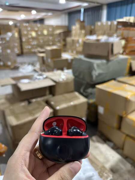 O fone de ouvido sem fio Bluetooth 2026 novo fone de ouvido sem fio de alta qualidade de longa duração de alta potência de movimento de redução de ruído