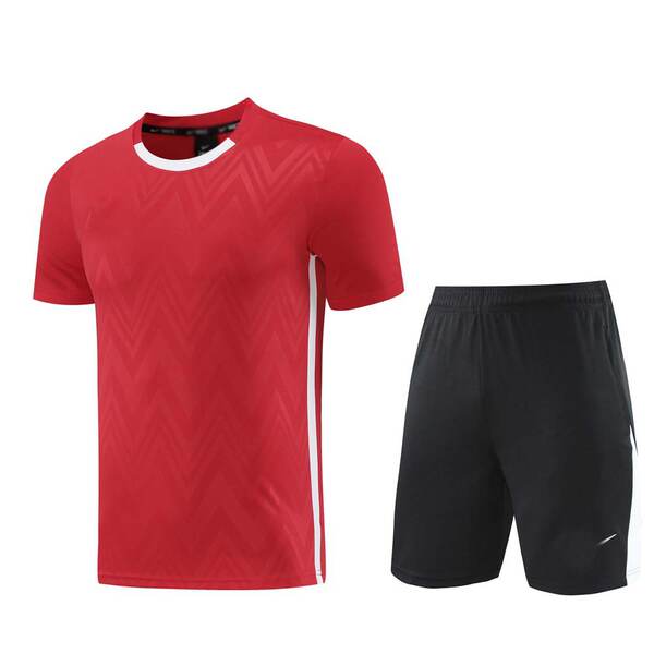 Novo modelo de esportes de corrida de moda de verão tendência moda suave e rápida secagem de ar de pulseiras curtas calças de treinamento