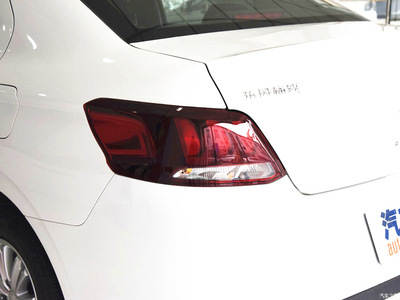 Lâmpada Traseira Peugeot 301