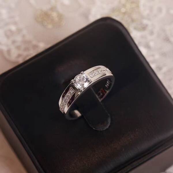 Anel de Noivado Luxo Casal