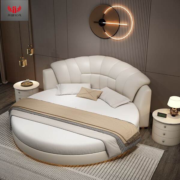 Cama Redonda de Couro