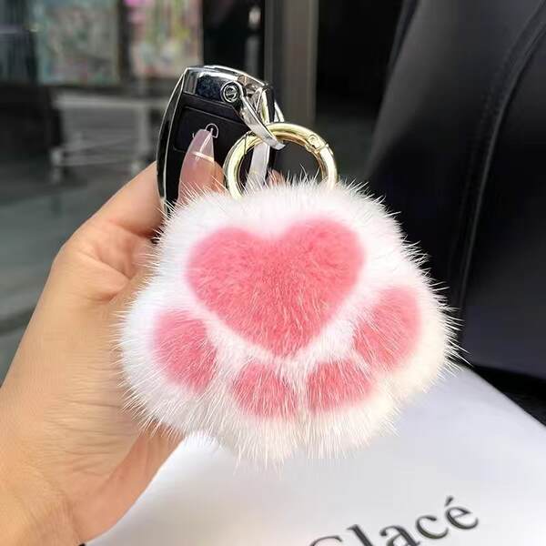 Pendente de Unha de Gato Peludo para Bolsa
