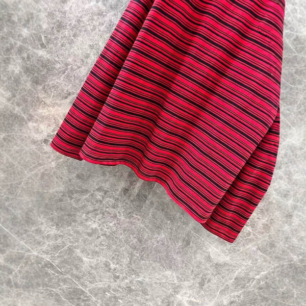 Camiseta casual listrada