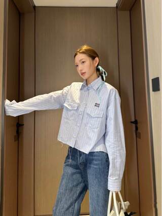Miu Miu Mu Mu Mu Têxteis da mesma camisa de alta densidade Têxteis de algodão puro