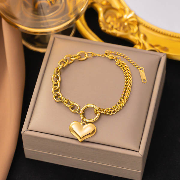 Lanche de aço transfronteiriço de Dongguan não cai de cor novo modelo japonês coreano acessório lanche mulher 18k ouro moda leve e luxuosa sensação de luxo