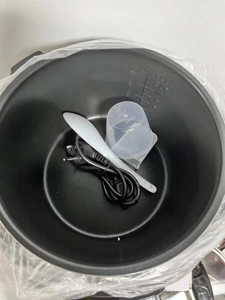 Panela de pressão elétrica multifuncional 6L inteligente para uso doméstico alta capacidade 220V 110V fabricante