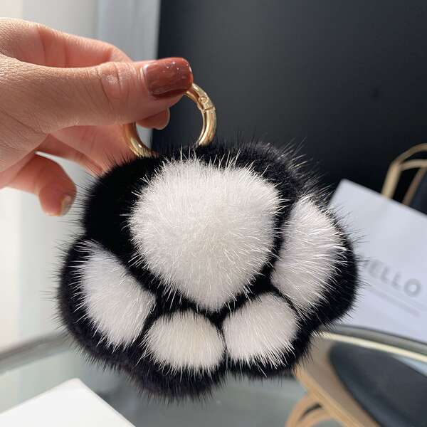Pendente de Unha de Gato Peludo para Bolsa