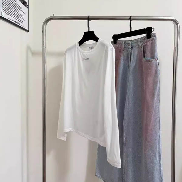 Camiseta feminina de manga longa para verão
