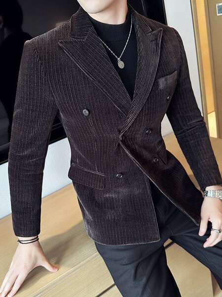 Vestido de outono e inverno de alta qualidade para homens com casaco de casaco duplo.