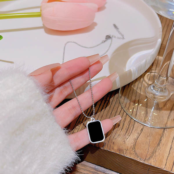 Colar feminino em titânio aço luxo não desbota versátil pendente sofisticado design exclusivo minimalista corrente clavícula acessório importação