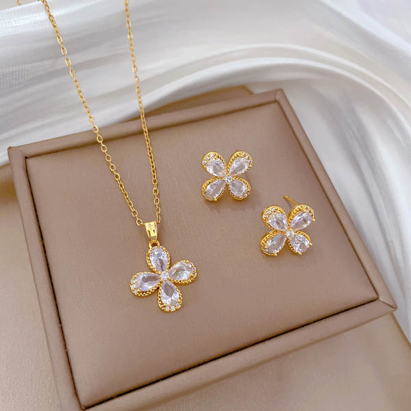 Combinação de colares de cor de cobre de cor de cobre de cor de cobre de cor de cobre