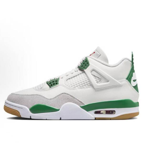 Sapato de Basquete AJ4 Alto