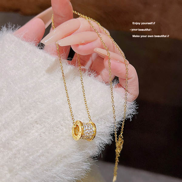 Colar feminino em titânio aço luxo não desbota versátil pendente sofisticado design exclusivo minimalista corrente clavícula acessório importação