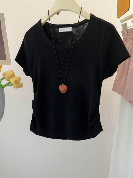 Camiseta feminina de algodão curtinha
