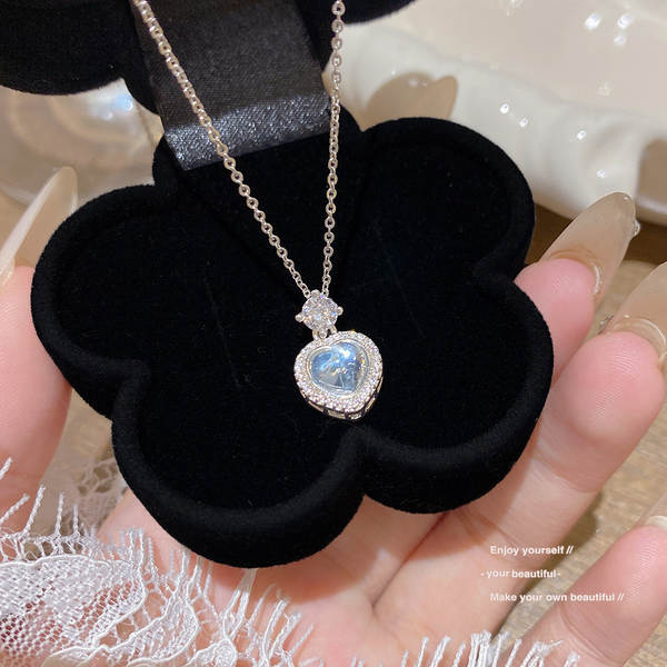 Colar feminino em titânio aço luxo não desbota versátil pendente sofisticado design exclusivo minimalista corrente clavícula acessório importação