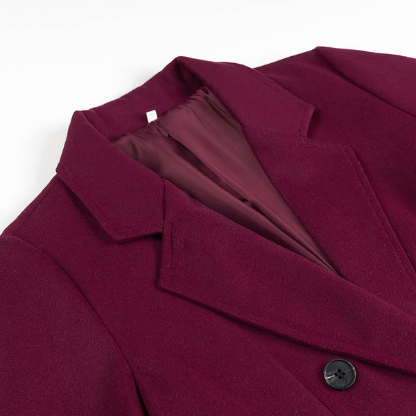 Casaco de lã longo com dois botões