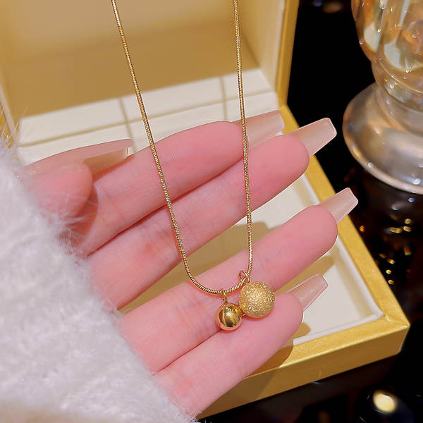 Colar feminino em titânio aço luxo não desbota versátil pendente sofisticado design exclusivo minimalista corrente clavícula acessório importação