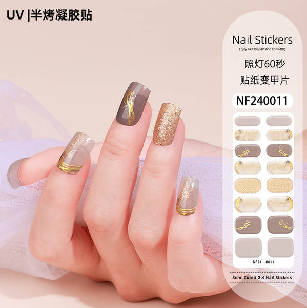 Adesivos de Unha em Gel com Efeito de Ouro