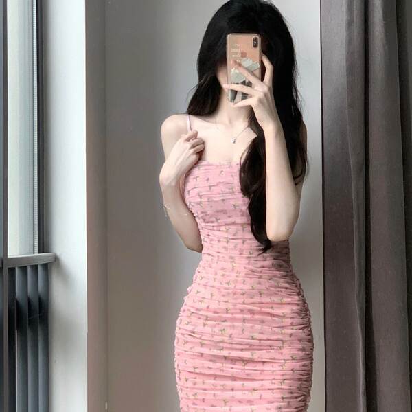 Vestido curto sem mangas rosa