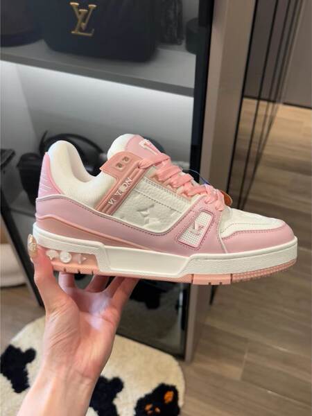 Sapatos de couro confortáveis